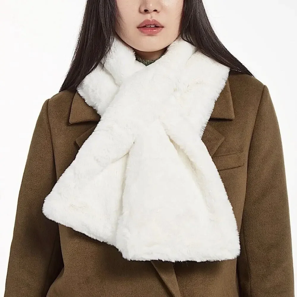 APPARIS Bambi Faux Fur Scarf Ivory Cream OS NWT $92